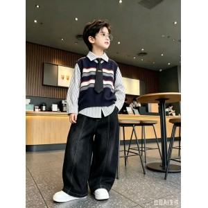 条纹藏青色